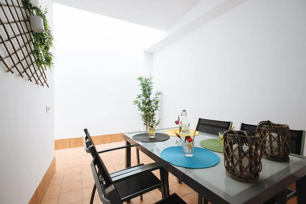 Sbh1 Beautiful 1 Bedroom Apartment In City Center Sevilla Spanien