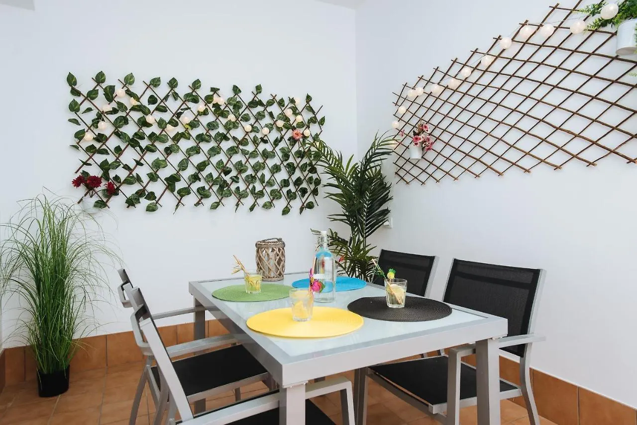 Sbh1 Beautiful 1 Bedroom Apartment In City Center Sevilla